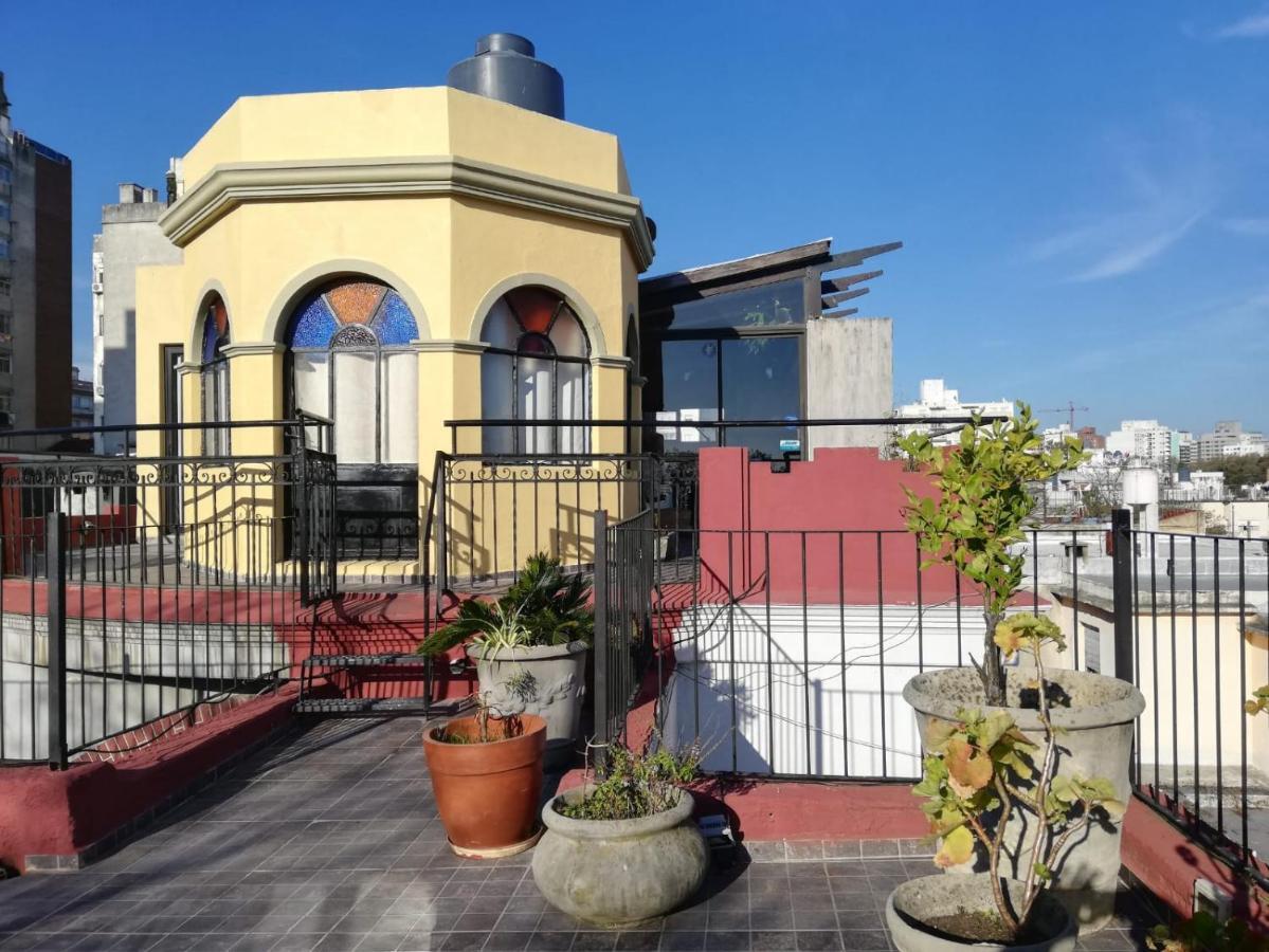 Una Noche Mas B & B Montevideo Exterior photo